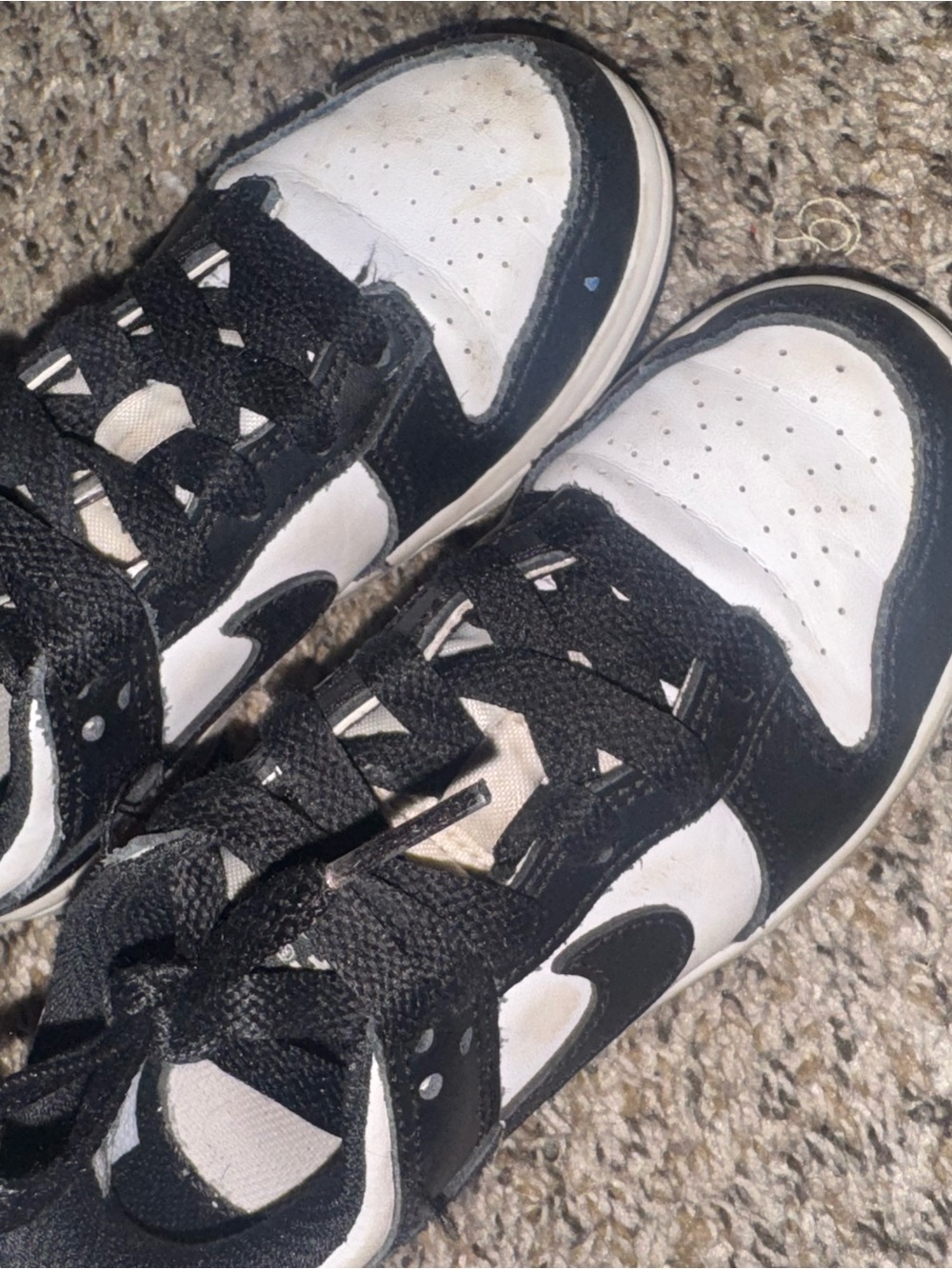 Nike Panda Dunks